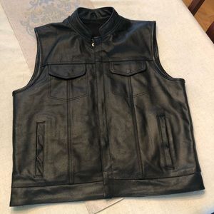 Men’s Leather Motorcycle Vest